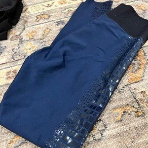 Ultracor crocodile navy